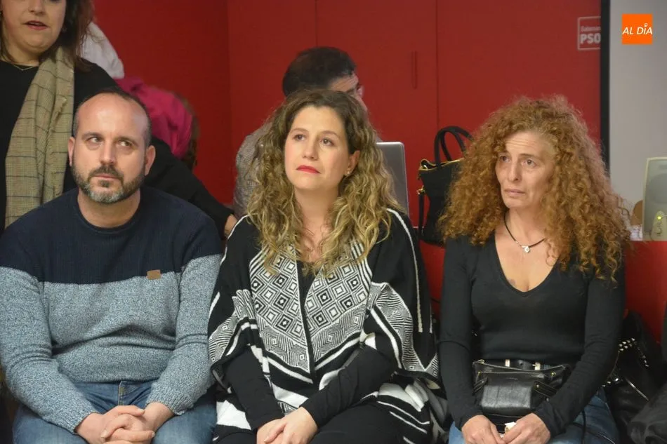 Foto 4 - El Partido Socialista tributa en emotivo homenaje a Pepita Mena