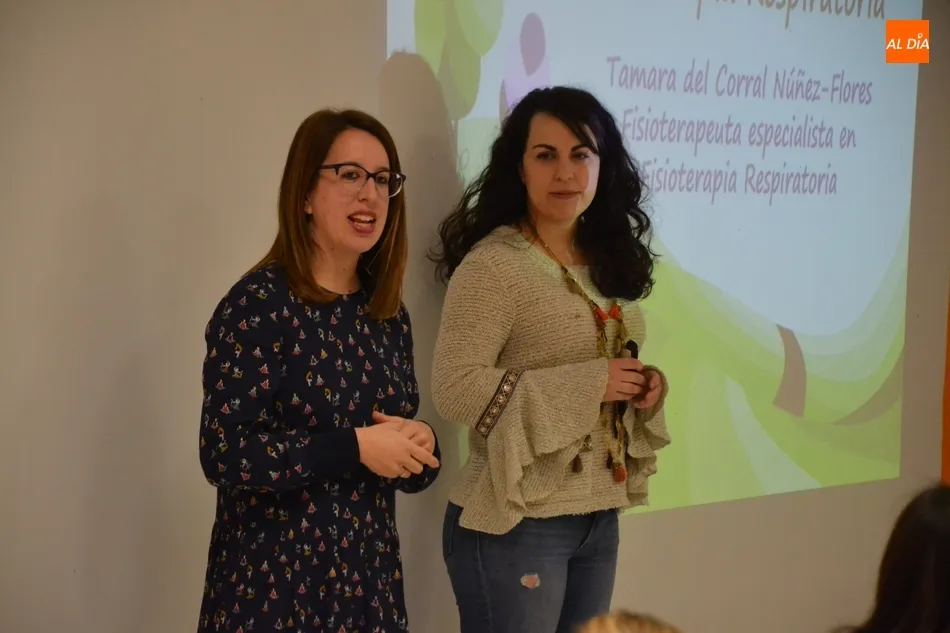 Foto 5 - Gran inter&eacute;s por la charla de la Escuela de Padres y Madres dedicada a los problemas respiratorios ...