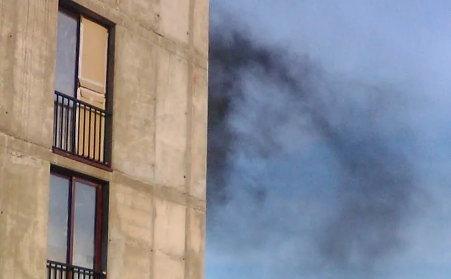 Foto 2 - Los Bomberos realizan una nueva sesi&oacute;n de pr&aacute;cticas en su torre de maniobras  