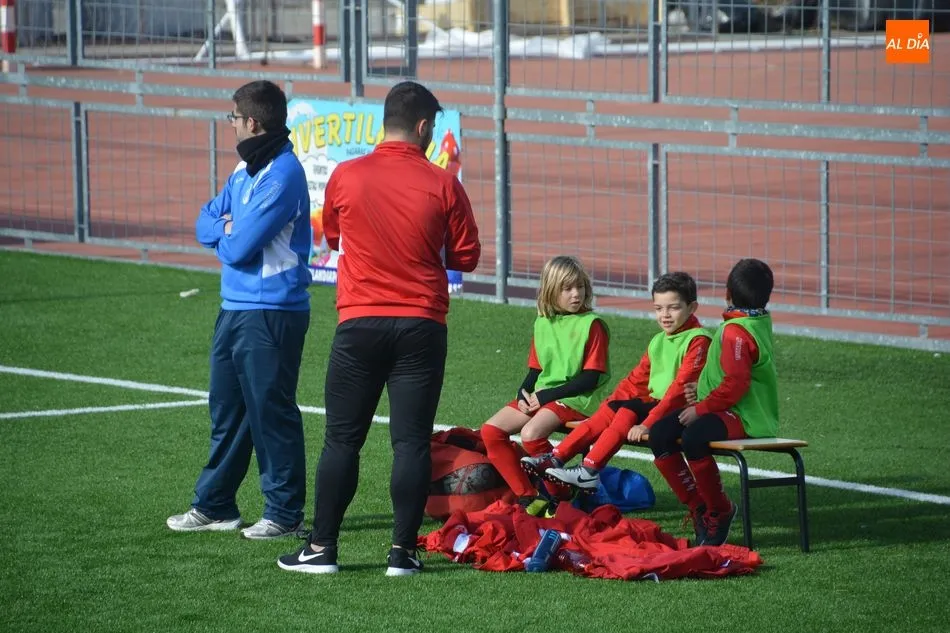 Foto 9 - Resultados, clasificaciones e im&aacute;genes del f&uacute;tbol base provincial