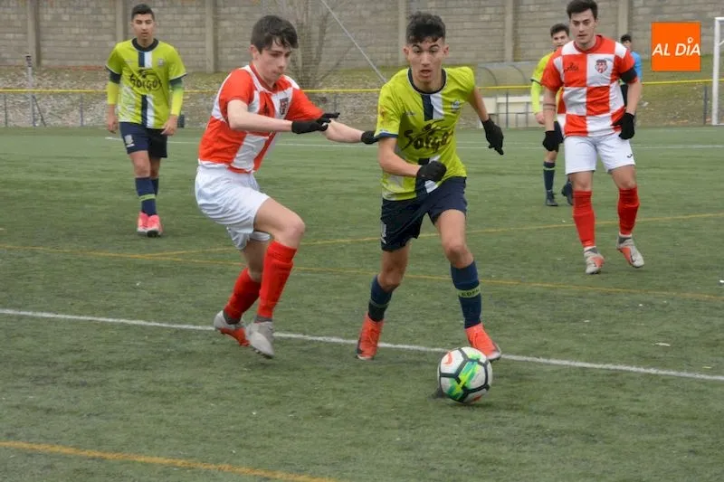 Instantes del partido del Helmántico / Lydia González