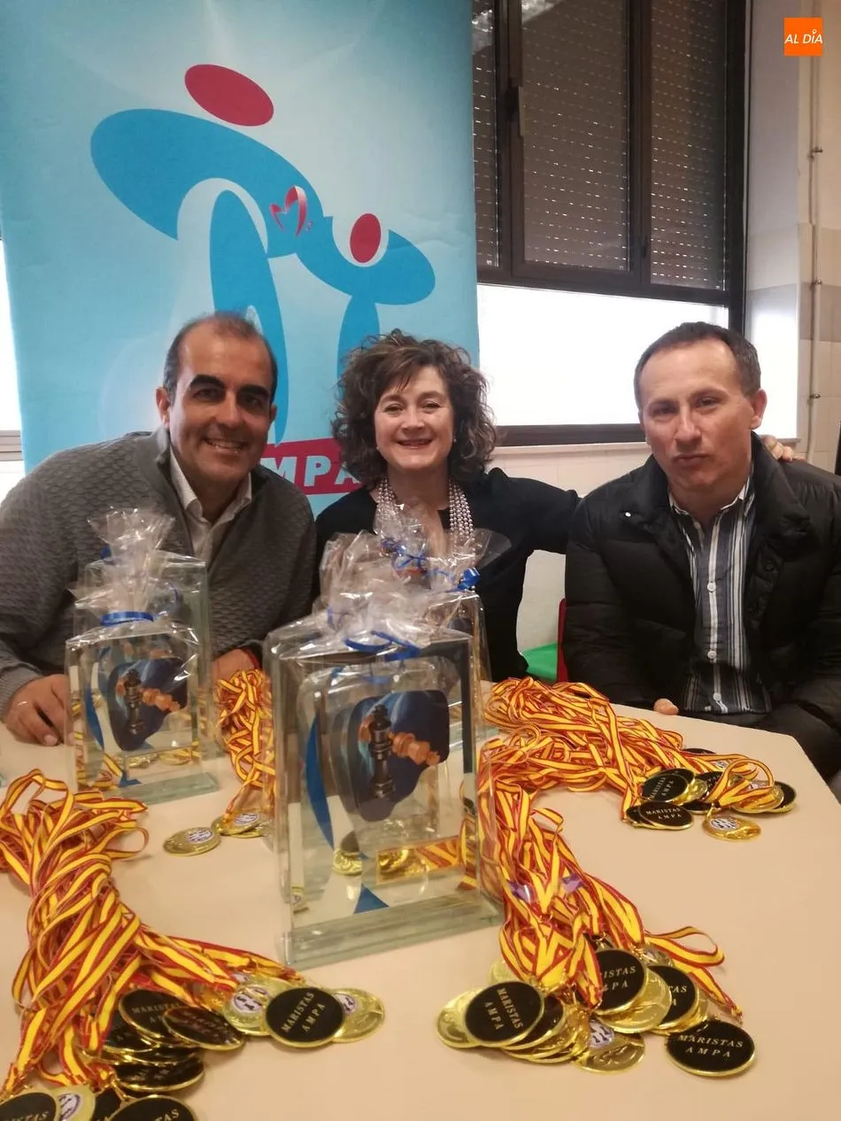 Foto 3 - Casi un centenar de escolares participa en el torneo de ajedrez del Colegio Maristas