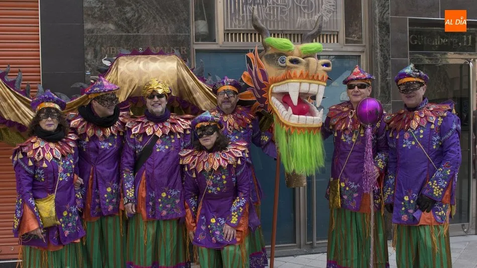 Foto 4 - El Barrio del Oeste celebra el A&ntilde;o Nuevo Lunar con un gran drag&oacute;n chino  