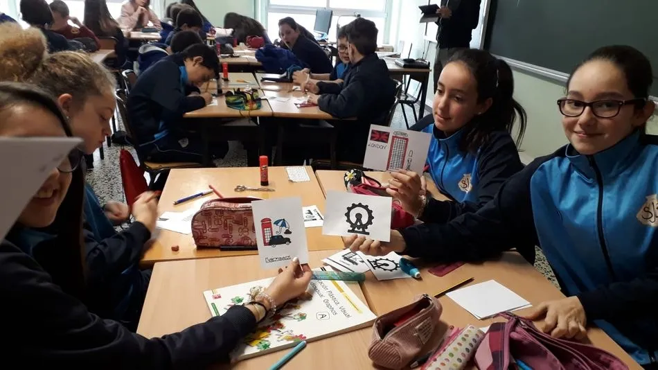 Alumnos del colegio San Juan Bosco durante la jornada bilingüe