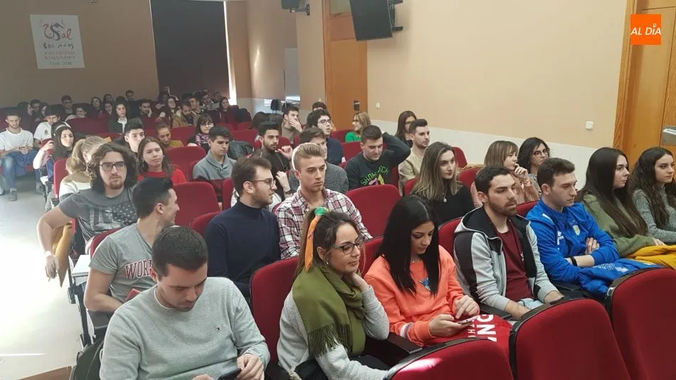 Foto 2 - &ldquo;Un 20% de los delitos se producen a trav&eacute;s de internet&rdquo;
