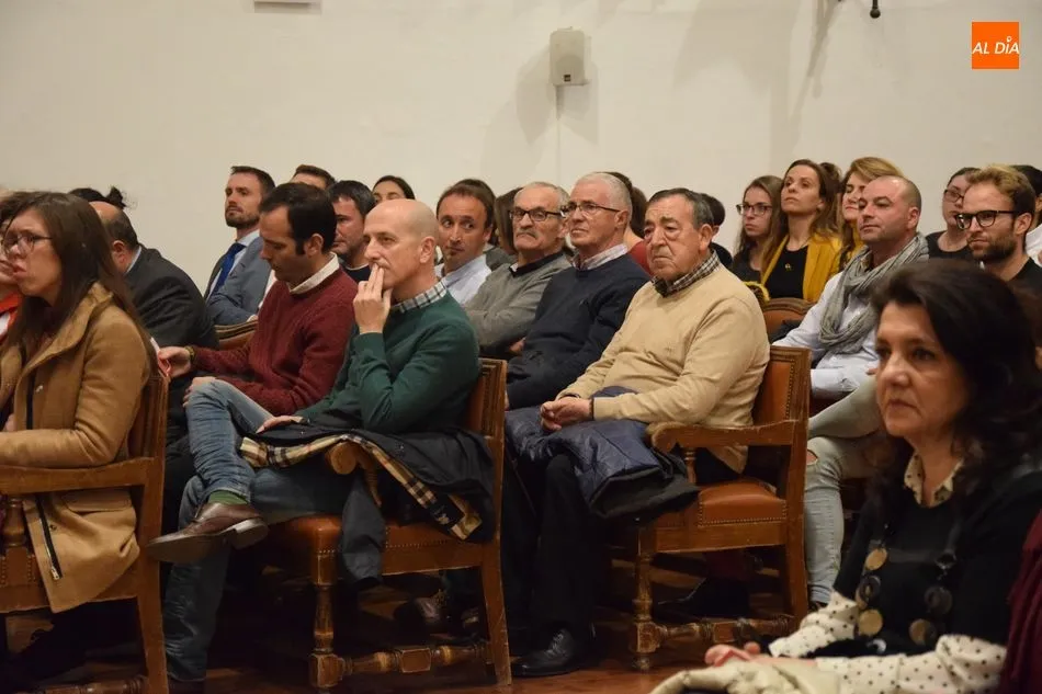 Foto 7 - La Fundaci&oacute;n AVIVA debate sobre la inclusi&oacute;n social en el mundo del deporte