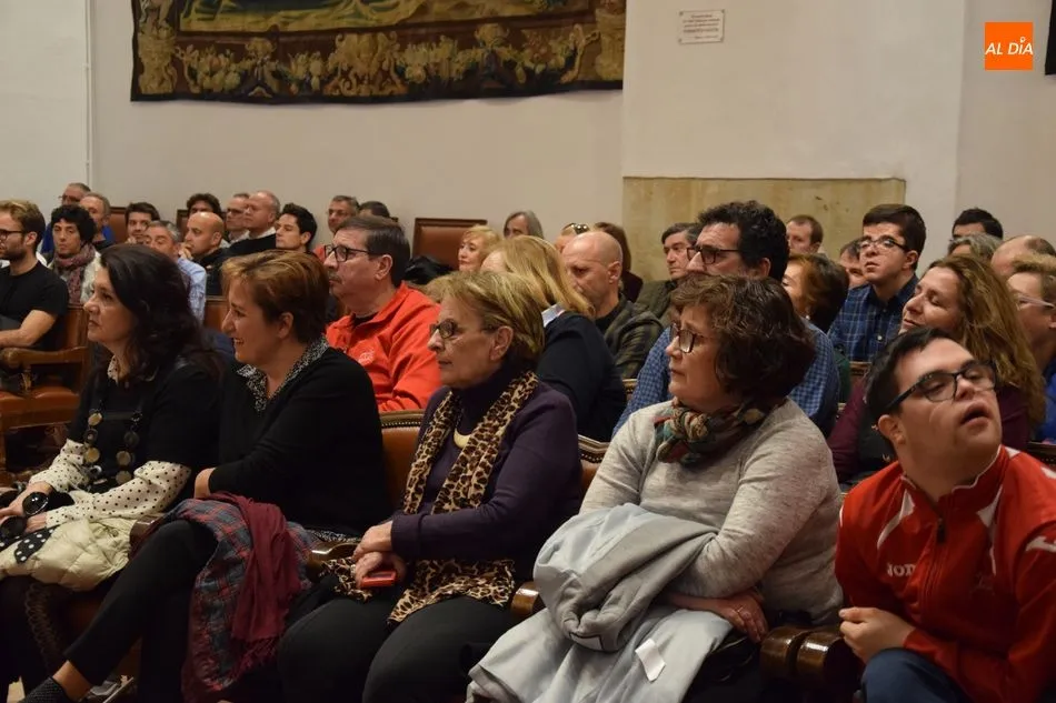 Foto 4 - La Fundaci&oacute;n AVIVA debate sobre la inclusi&oacute;n social en el mundo del deporte