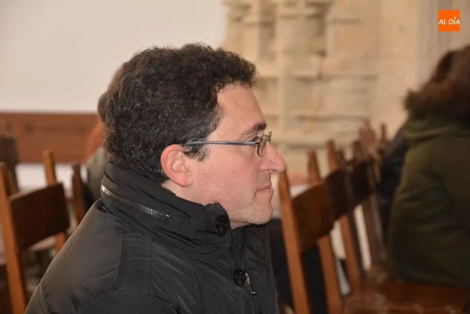 Foto 3 - La USAL emite un programa&nbsp;desde la Capilla de Fonseca con motivo del D&iacute;a Mundial de la Radio  