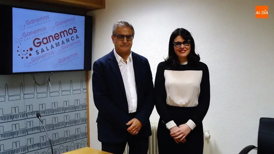 Gabriel Risco y Virginia Carrera, concejales de Ganemos Salamanca