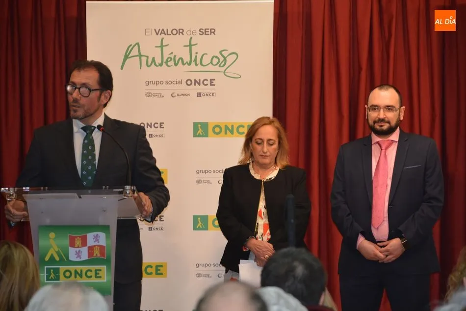 Foto 5 - M&ordf; &Aacute;ngeles Ruano Garc&iacute;a renueva como directora de la ONCE en Salamanca