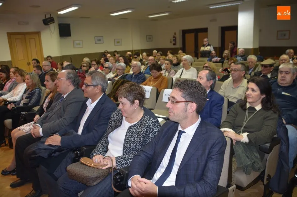 Foto 4 - M&ordf; &Aacute;ngeles Ruano Garc&iacute;a renueva como directora de la ONCE en Salamanca