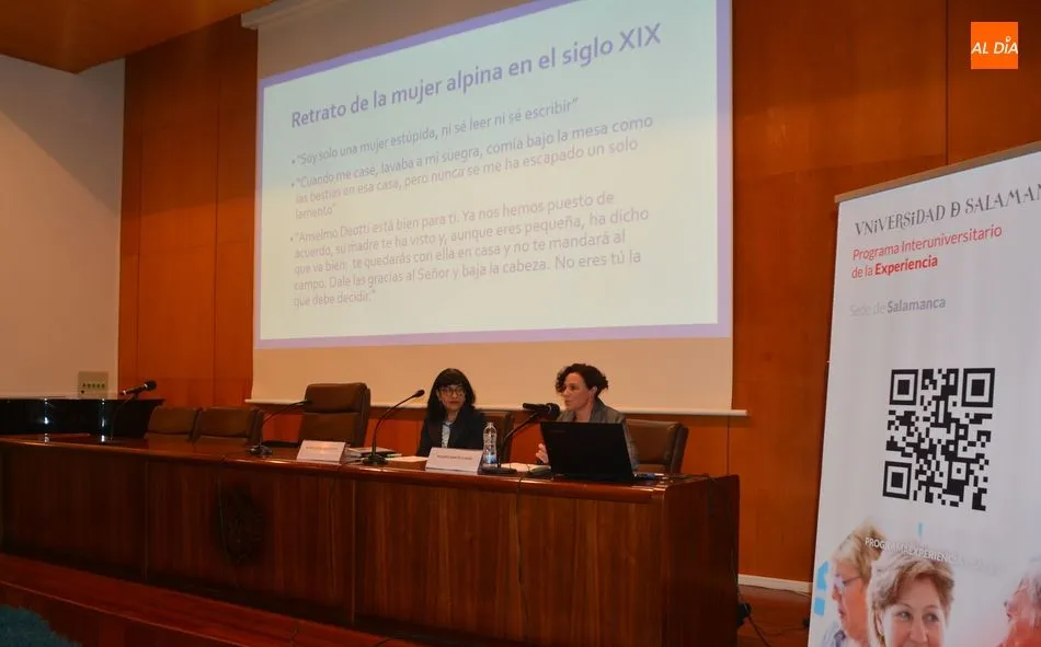 Foto 6 - Interesante sesi&oacute;n sobre la historia del feminismo en el Programa Interuniversitario de la...