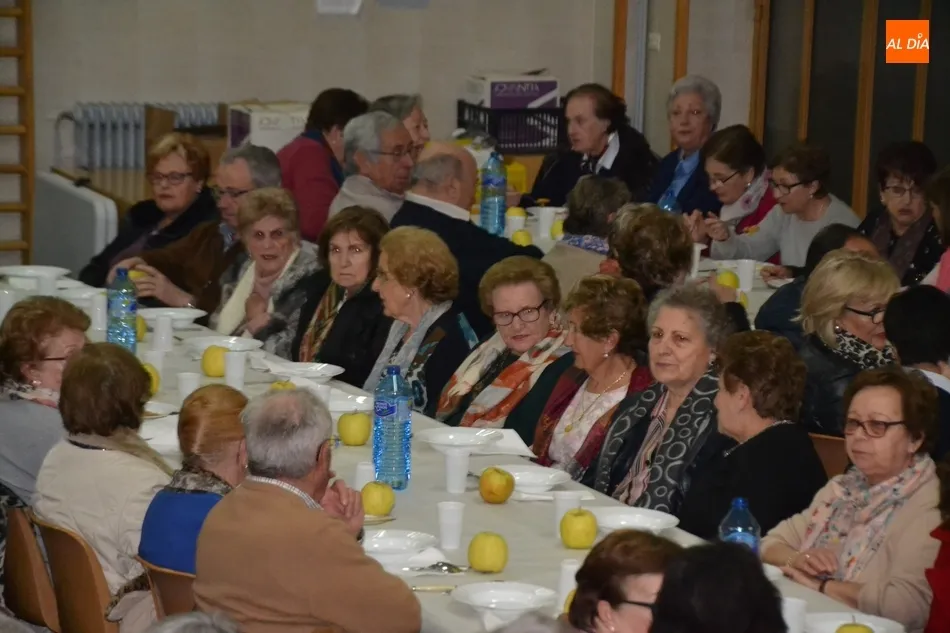 Foto 7 - Unas 150 personas asisten a la Cena del Hambre de Manos Unidas  
