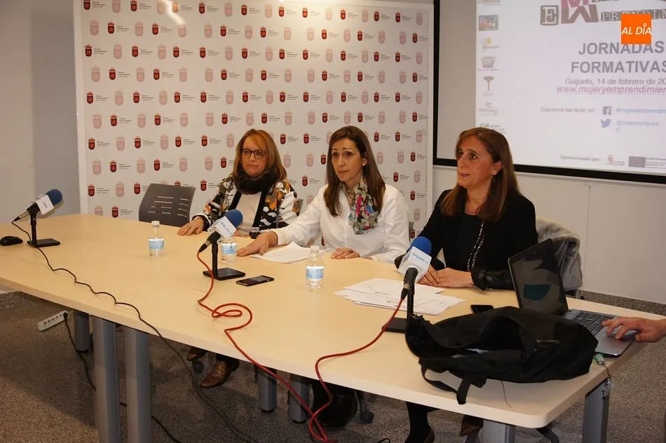 Foto 2 - Las emprendedoras de Guijuelo animan a los vecinos a crear negocios en el entorno rural