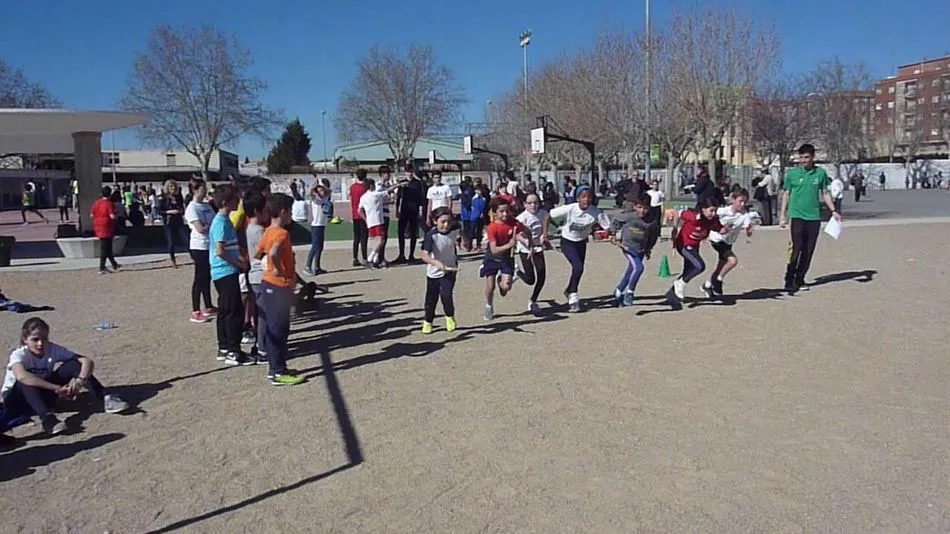 Foto 10 - El colegio Marista Champagnat celebra su Operaci&oacute;n Bocata&nbsp;  
