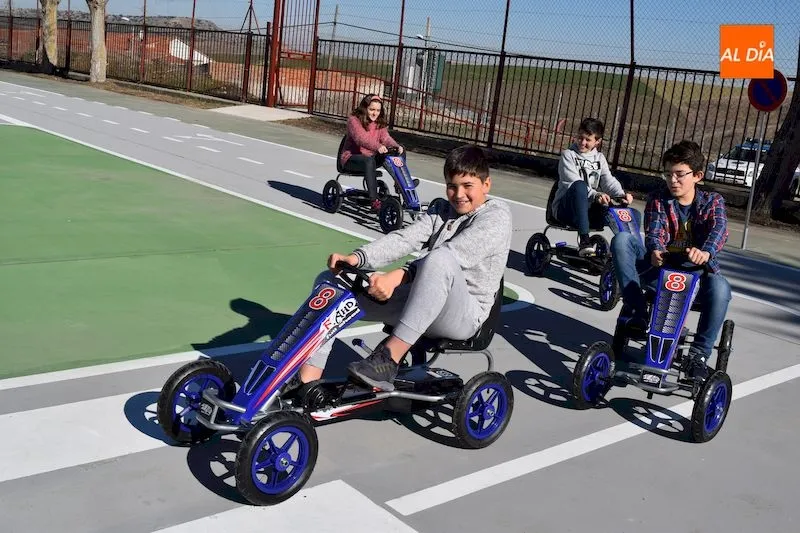Foto 3 - Inaugurado el parque de tr&aacute;fico infantil en Alba de Tormes