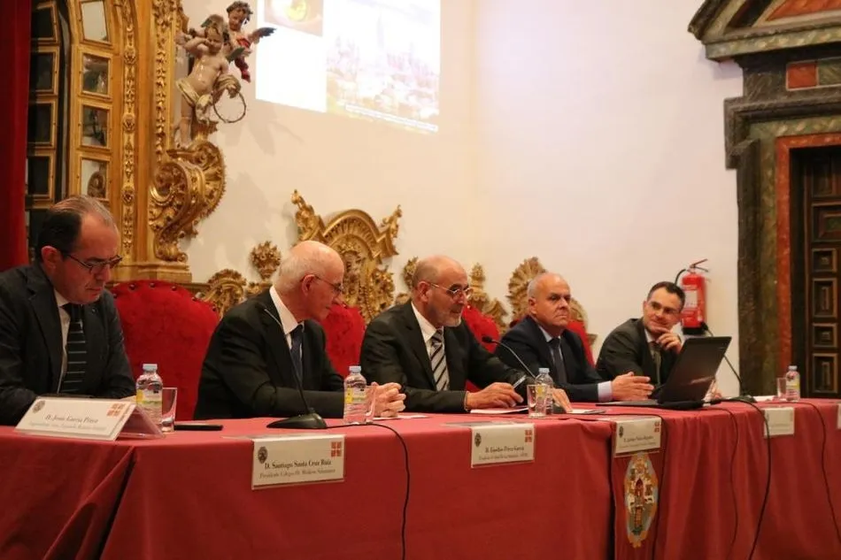 Foto 2 - La UPSA presenta la situaci&oacute;n actual de la violencia en la infancia y la adolescencia  