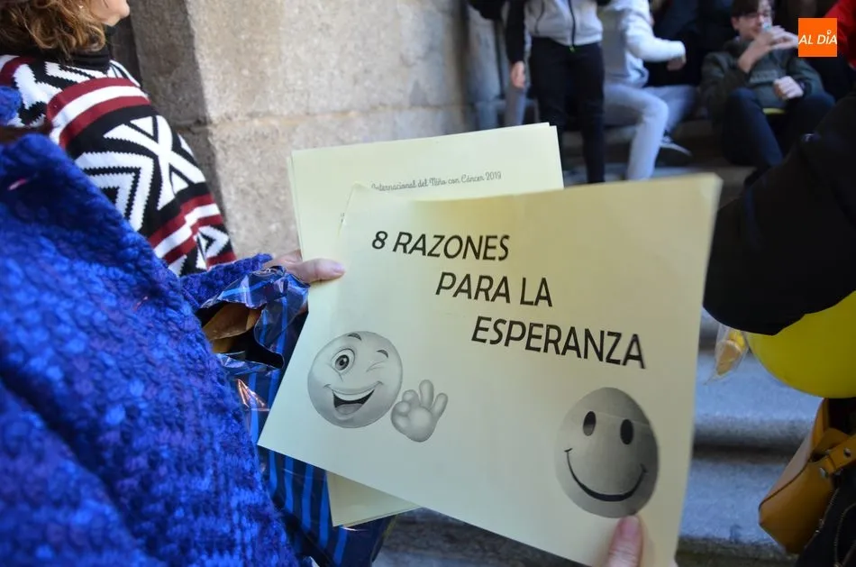 Foto 3 - Los j&oacute;venes del IES Ram&oacute;n Olleros celebran un acto de concienciaci&oacute;n en el D&iacute;a Internacional...