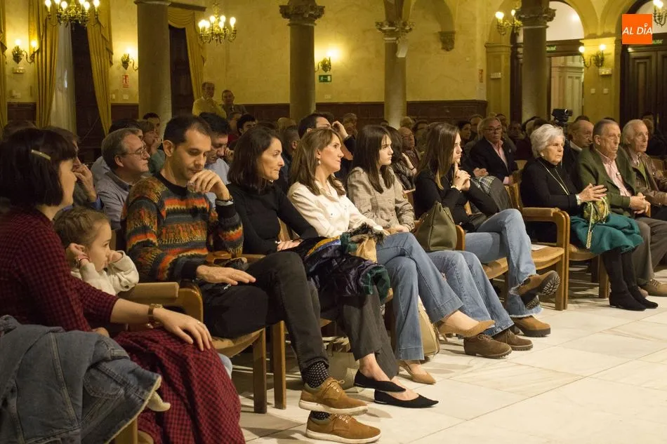 Foto 3 - El Casino acoge una interesante charla sobre el encaste Atanasio-Lisardo