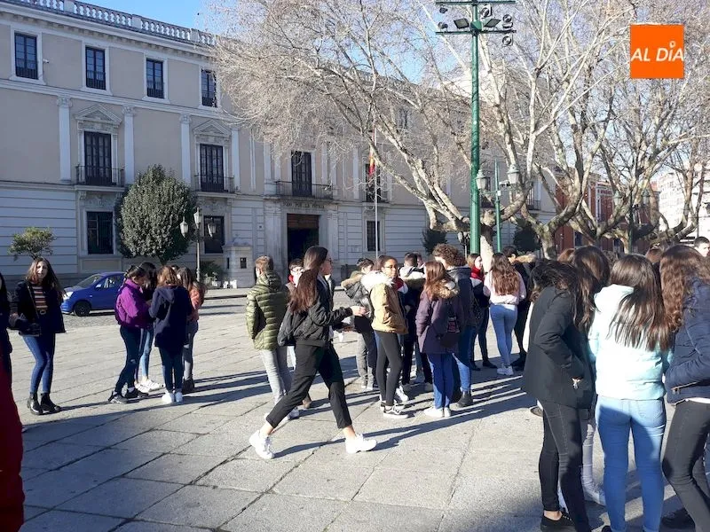 Foto 6 - Los alumnos del San Juan Bosco disfrutan de &lsquo;El Lazarillo del Tormes&rsquo; en Valladolid