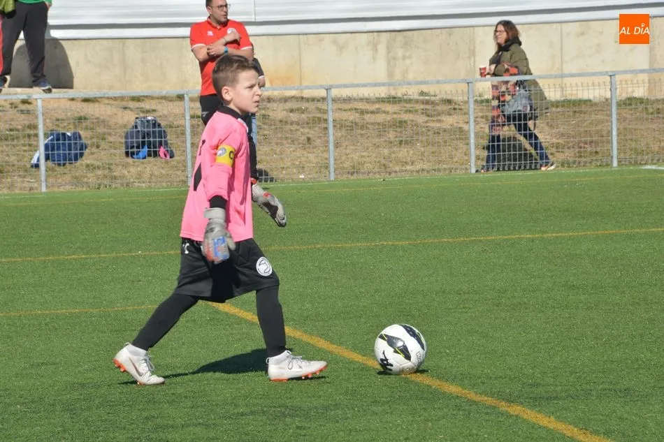 Foto 7 - Resultados, clasificaciones e im&aacute;genes del f&uacute;tbol base provincial