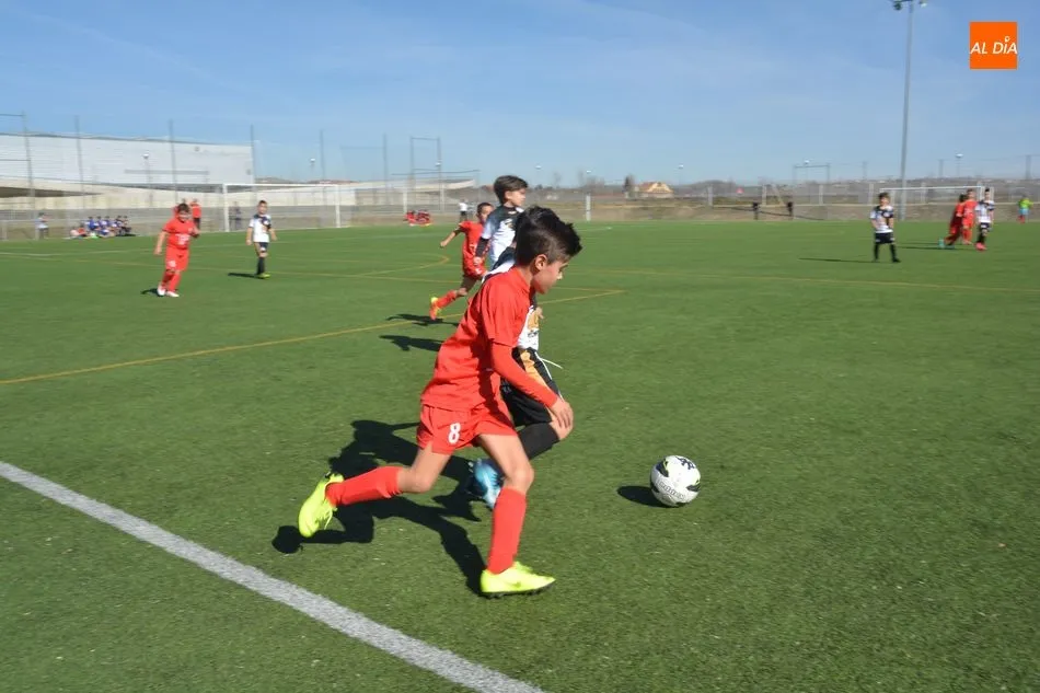 Foto 2 - Resultados, clasificaciones e im&aacute;genes del f&uacute;tbol base provincial