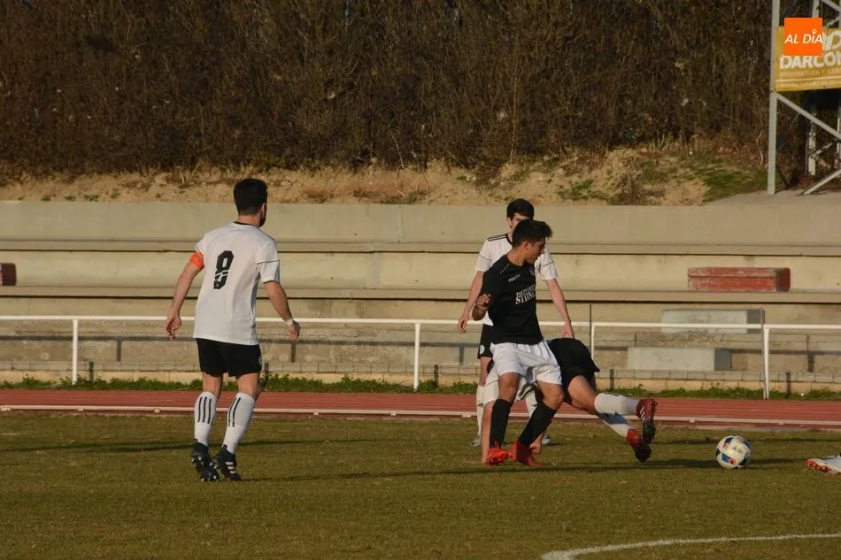 Foto 6 - El Salamanca UDS &lsquo;B&rsquo; gana por la m&iacute;nima al Ejido y amarra la segunda posici&oacute;n (1-0)
