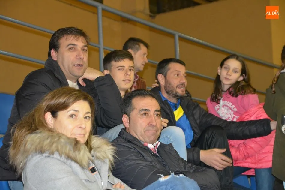 Foto 10 - El Ciudad de Salamanca&nbsp;cae ante el BM Sanse en un partido muy apretado (23-25)