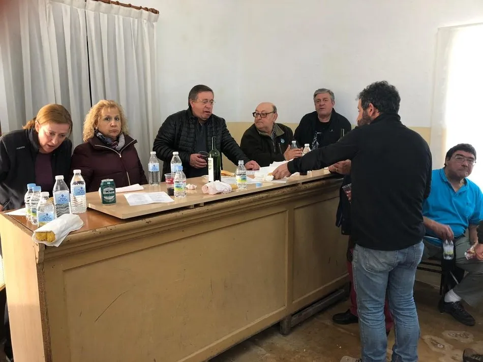 Foto 9 - Los vecinos de Barruecopardo celebran el &lsquo;bocata solidario&rsquo;  