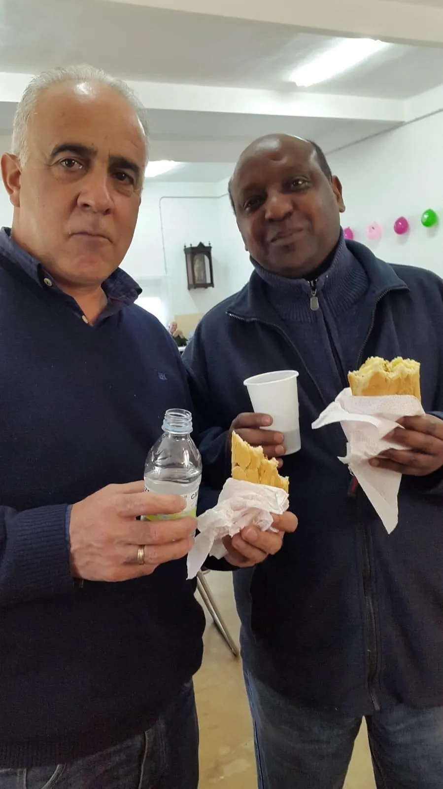 Foto 7 - Los vecinos de Barruecopardo celebran el &lsquo;bocata solidario&rsquo;  