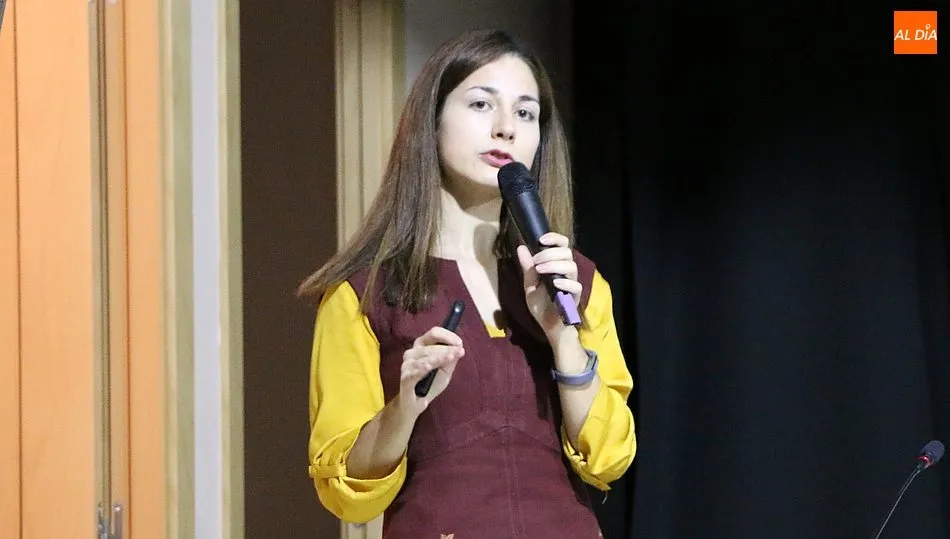 Nuria Corral Sánchez durante su intervención en Villarino