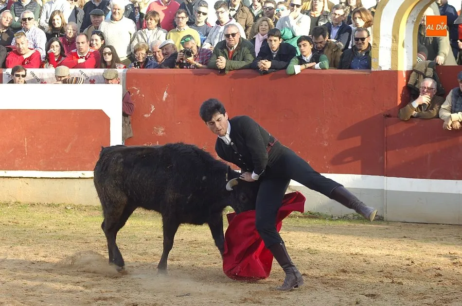 Foto 6 - Masiva asistencia a la 5&ordf; tienta bolsinista gracias al fabuloso tiempo primaveral  