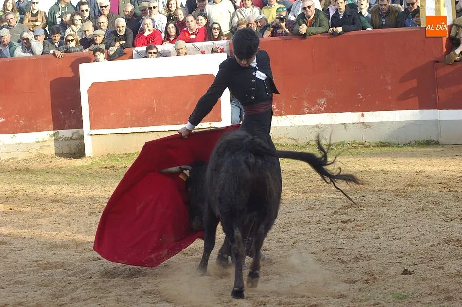Foto 3 - Masiva asistencia a la 5&ordf; tienta bolsinista gracias al fabuloso tiempo primaveral  