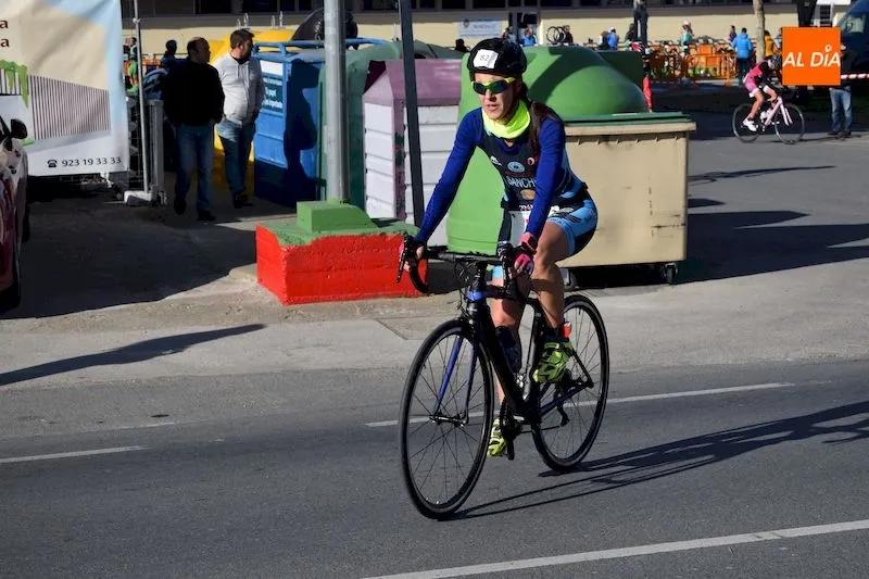 Foto 5 - Javier P&eacute;rez y Emma P&eacute;rez vencen en la modalidad Ol&iacute;mpica del Duatl&oacute;n de Alba de Tormes
