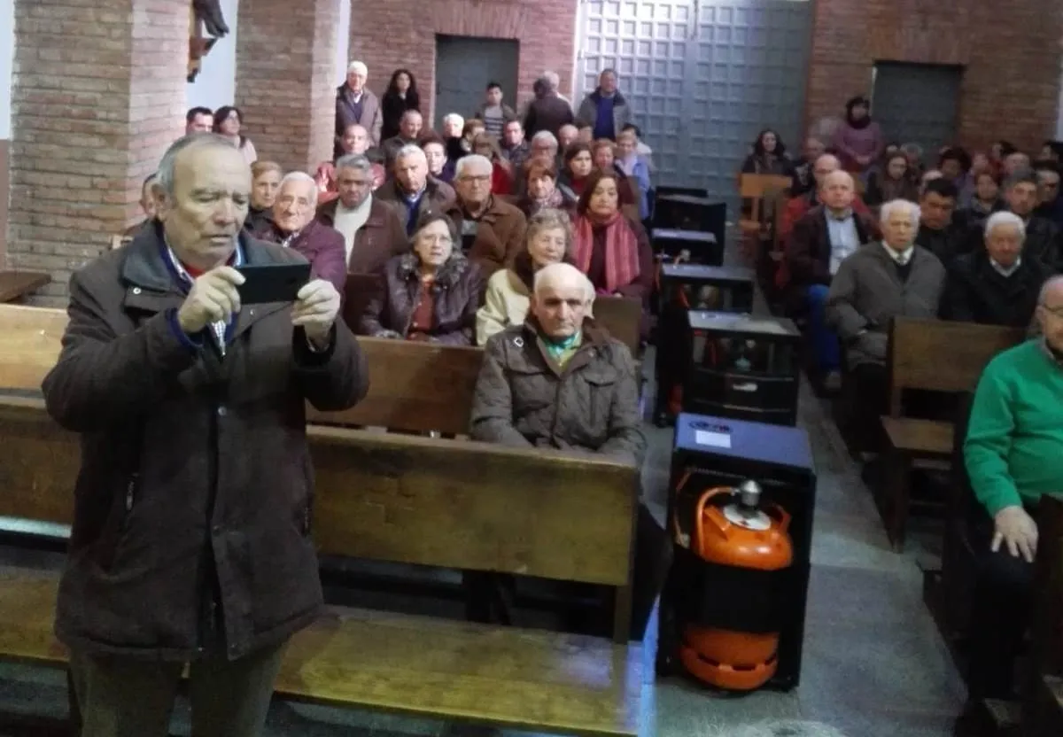 Foto 4 - La Cofrad&iacute;a de San Blas cierra su periplo festivo con un centenar de asistentes  