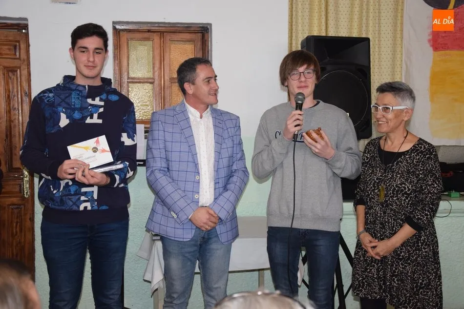 Foto 5 - Finaliza la semana de la solidaridad de Puente Ladrillo  