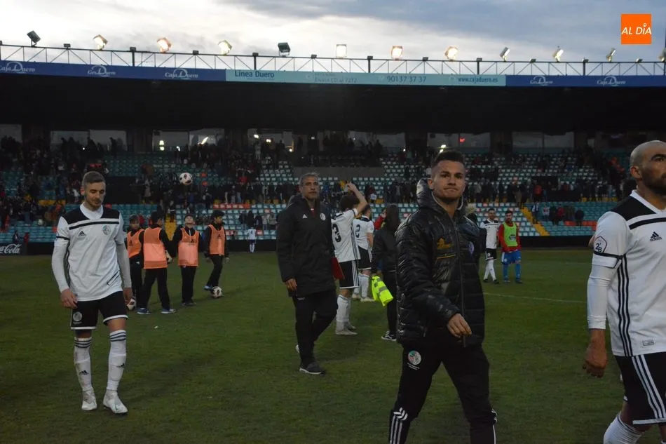 Foto 11 - El Salamanca UDS vuelve a tropezar con la misma piedra y empata ante el Deportivo Fabril (0-0)