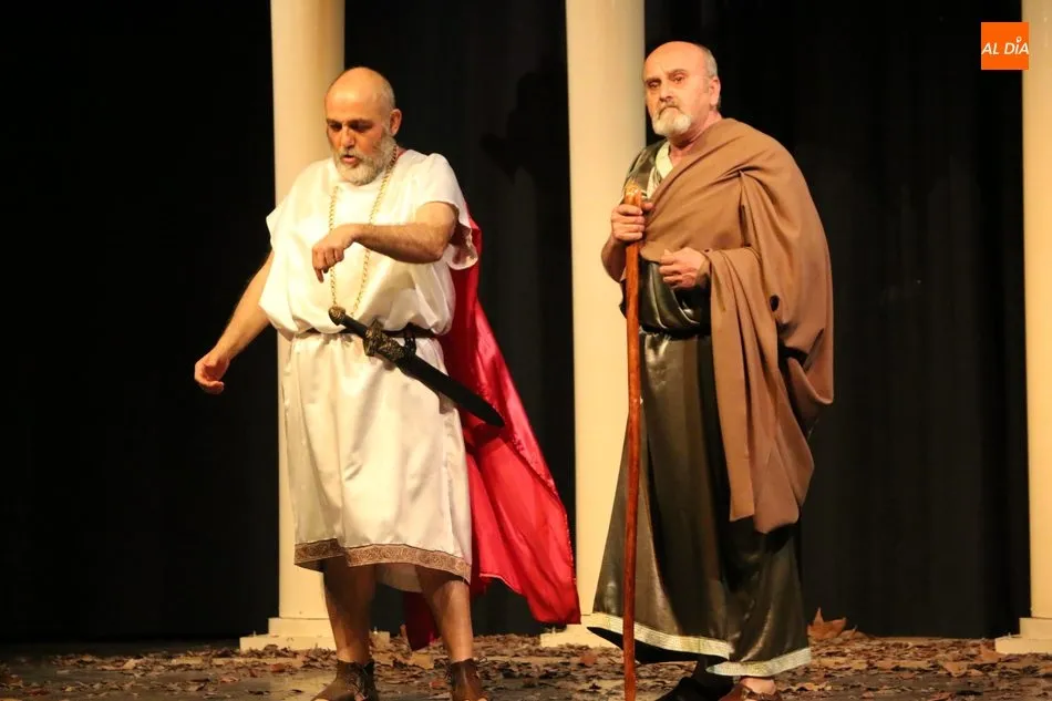 Foto 5 - Almazara Teatro pone la primera nota cl&aacute;sica en el Certamen Nacional de Teatro de Vitigudino  