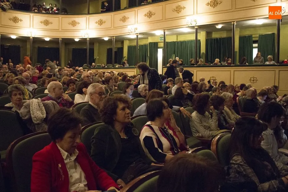 Foto 2 - El concierto del pianista Kenndy Moretti y el violonchelista Arnau Tom&aacute;s llena el Liceo  