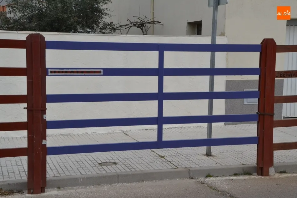 Foto 7 - Una veintena de agujas se ti&ntilde;en de morado en la campa&ntilde;a &lsquo;#NoEsNo&rsquo; contra las agresiones...