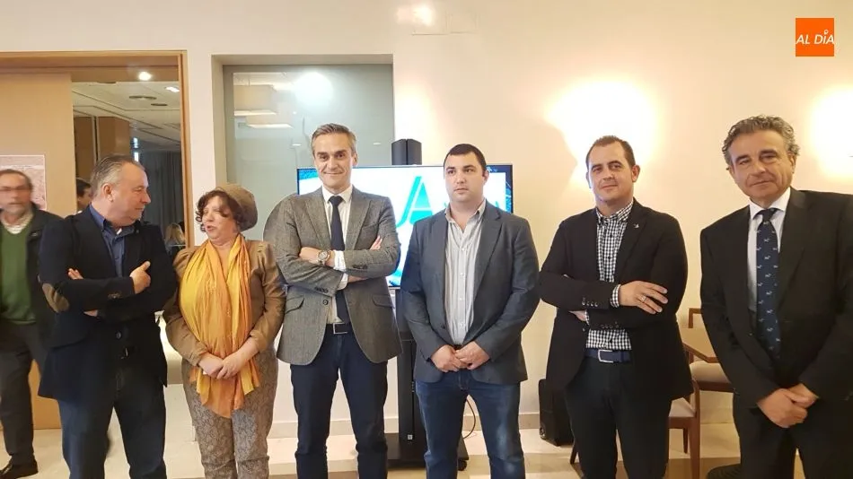 Foto 6 - Los apicultores exigen m&aacute;s controles para evitar que el 40% de la miel china de baja calidad entre ...