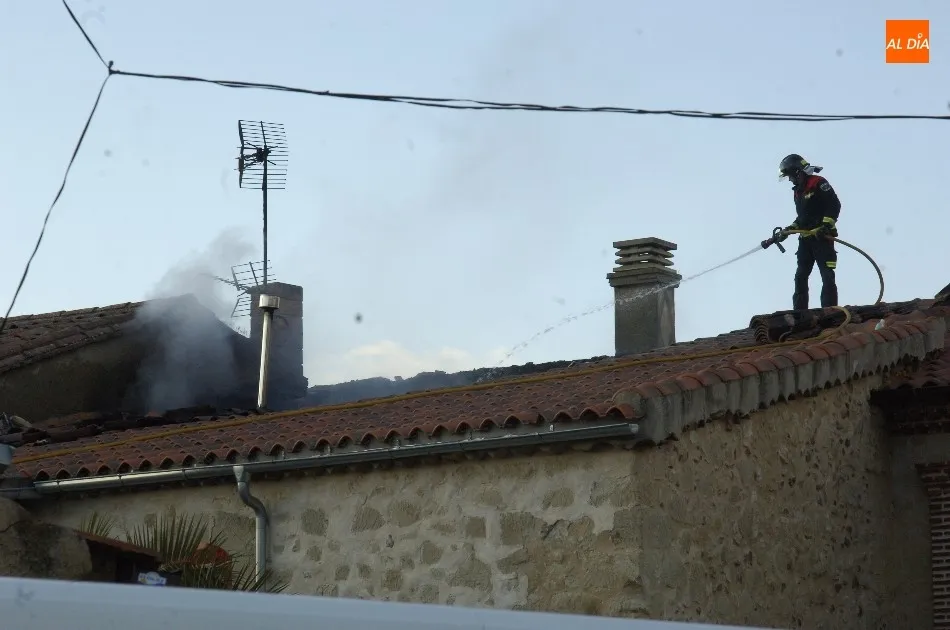 Foto 6 - Fallece una mujer de 96 a&ntilde;os en el incendio de una vivienda en Boadilla  