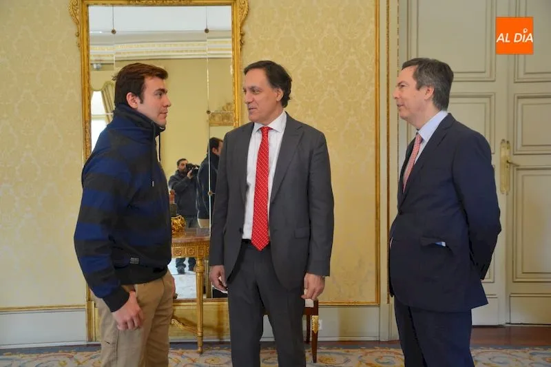 Lorenzo Santolino, Carlos García Carbayo y Enrique Sánchez-Guijo/ Lydia González