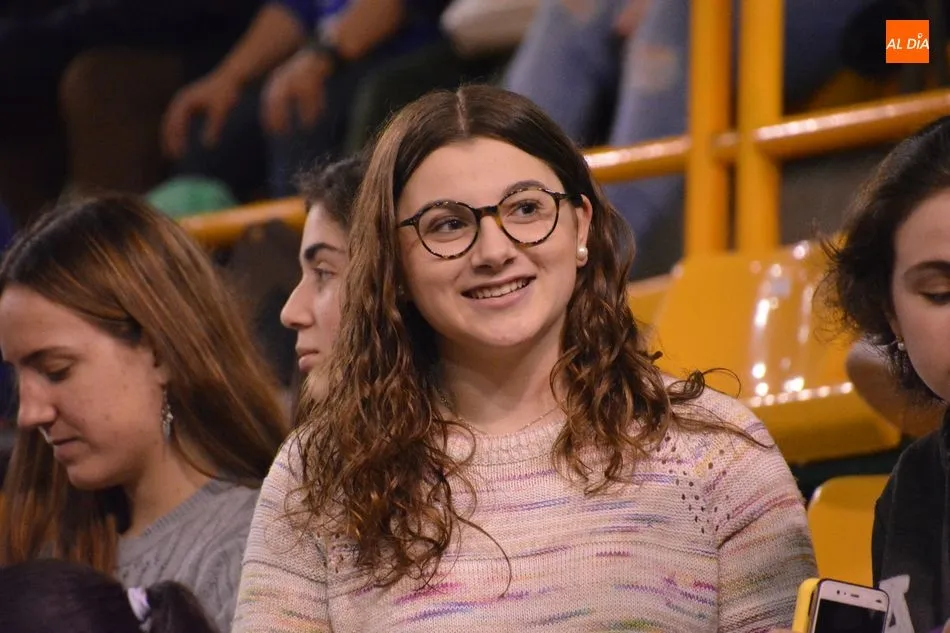 Foto 6 - Perfumer&iacute;as Avenida se despide de la Euroliga con una gran victoria ante su p&uacute;blico (72-48)