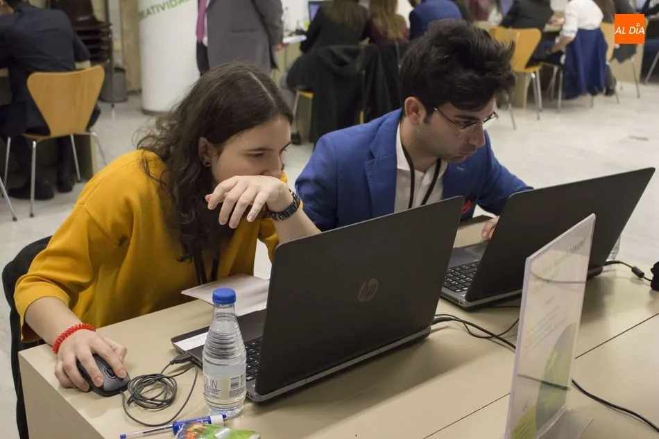 Foto 11 - Ocho equipos compiten en Salamanca en la final regional del Global Management Challenge&nbsp;