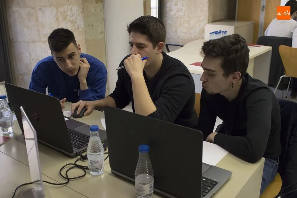 Foto 7 - Ocho equipos compiten en Salamanca en la final regional del Global Management Challenge&nbsp;