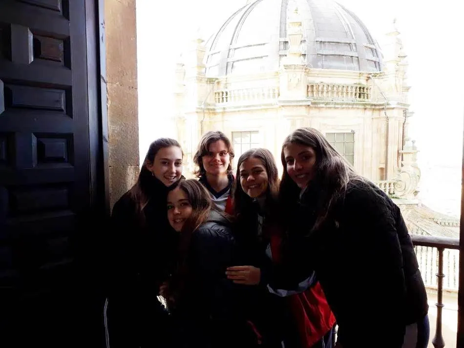Foto 2 - Interesante lecci&oacute;n de arte para alumnos de Trinitarios en la Universidad Pontificia y la Clerec&iacute;a