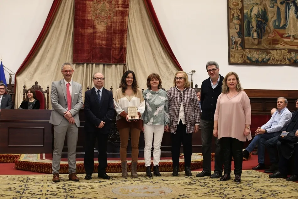 Foto 7 - La Universidad de Salamanca premia a 147 miembros del Personal de Administraci&oacute;n y Servicios