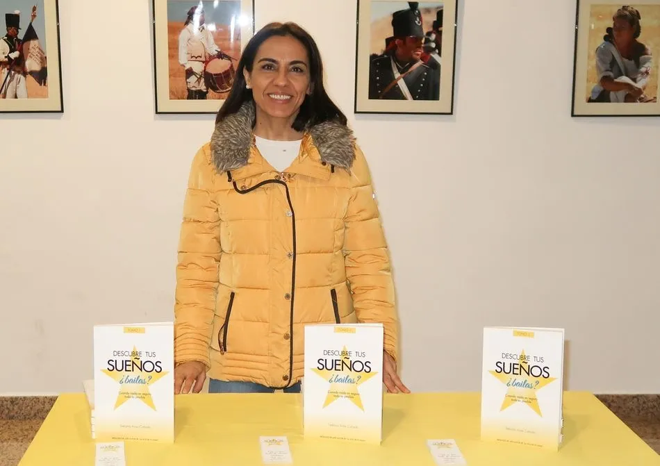 Foto 2 - Stefan&iacute;a Arias presenta su libro &lsquo;Descubre tus sue&ntilde;os &iquest;bailas?&rsquo; en Santa Marta de Tormes