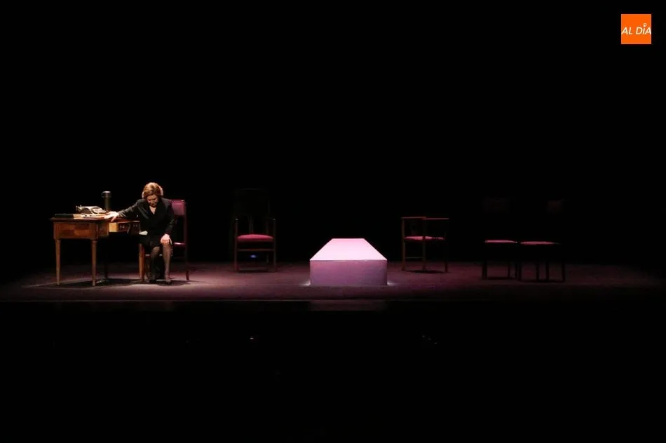Foto 6 - La veterana actriz Lola Herrera brilla en el Teatro Liceo con la obra &lsquo;Cinco horas con Mario&rsquo;